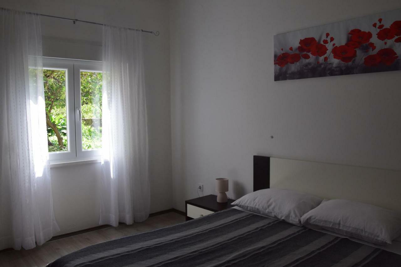 Apartamento Apartman Ana Sali Exterior foto