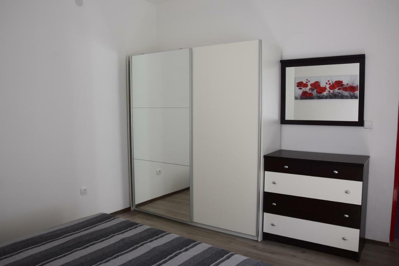 Apartamento Apartman Ana Sali Exterior foto